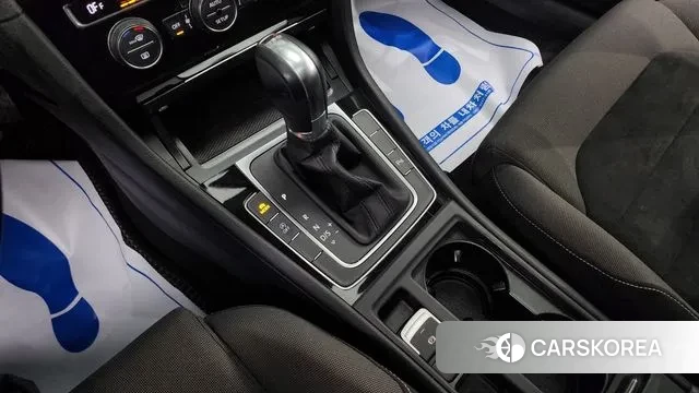 Kia The New K3 id 3515391 из Кореи 19