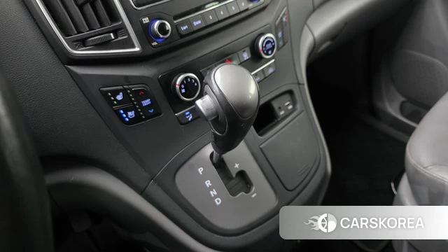 Hyundai The New Grand Starex id 3845327 из Кореи 19