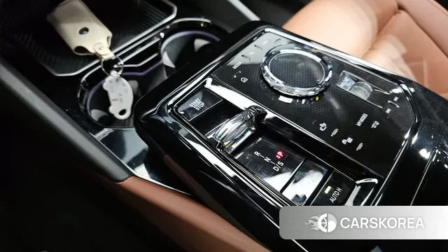 BMW 5 Series (G60) id 3436809 из Кореи 19