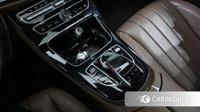 Mercedes-Benz E-Class W213 id 3886624 из Кореи 19