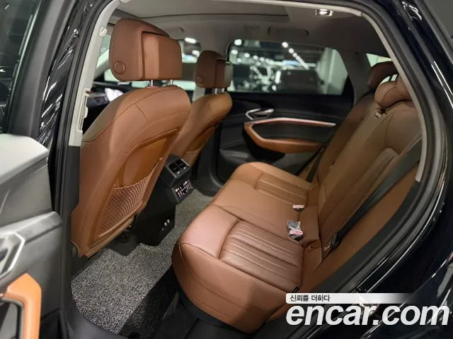 Audi e-Tron id 2685376 из Кореи 19