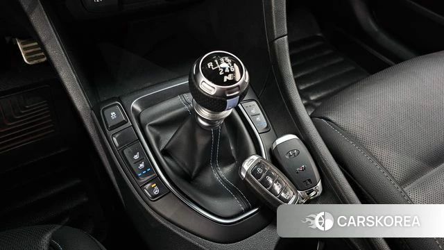 Hyundai Veloster (JS) id 4188378 из Кореи 30