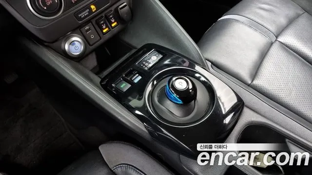 Nissan Leaf (ZE1) id 2945860 из Кореи 19