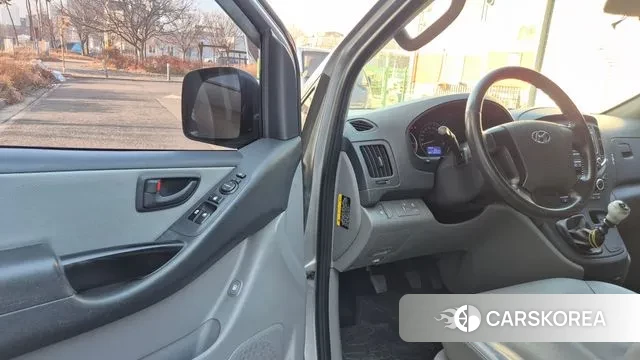 Hyundai The New Grand Starex id 3631748 из Кореи 19