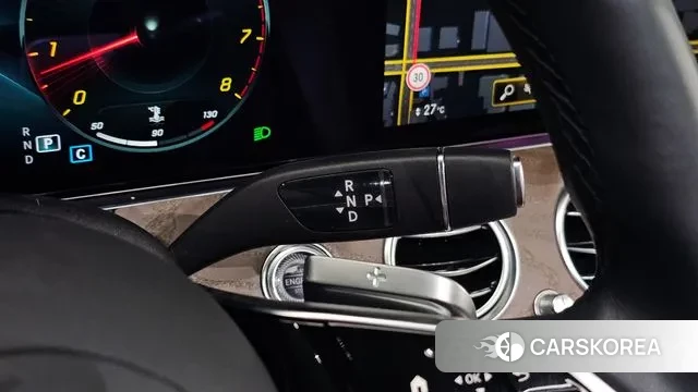 Mercedes-Benz E-Class W213 id 3620497 из Кореи 19