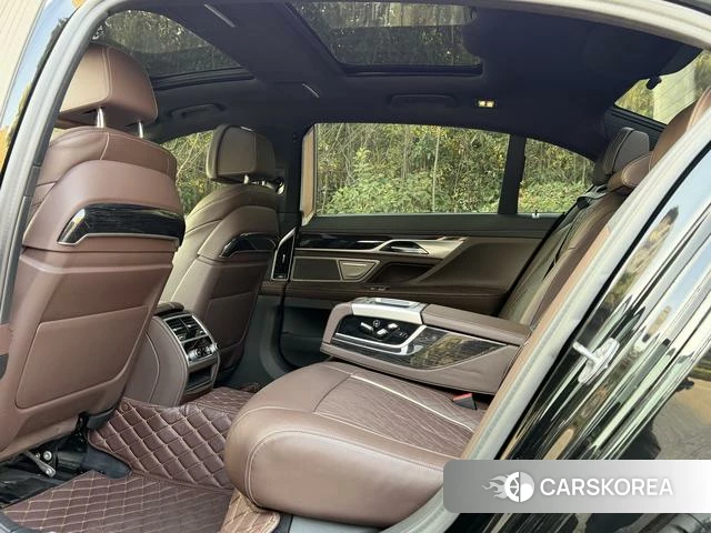 BMW 7 series id 4209924 из Китая 19
