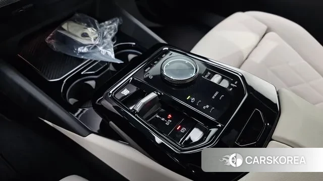 BMW 5 Series (G60) id 3517810 из Кореи 19