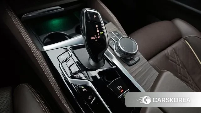 BMW 5 Series (G30) id 3597896 из Кореи 19