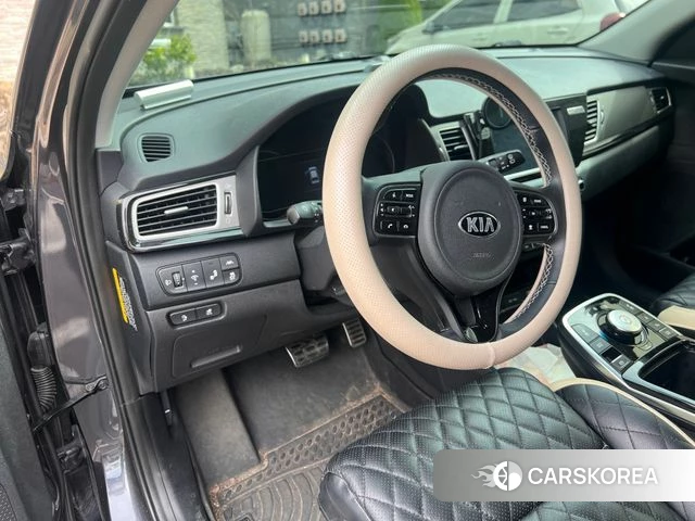 Kia Niro EV id 4923759 из Кореи 12