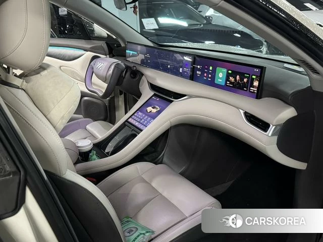 Zhiji Automobile Zhiji LS6 id 4240562 из Китая 13