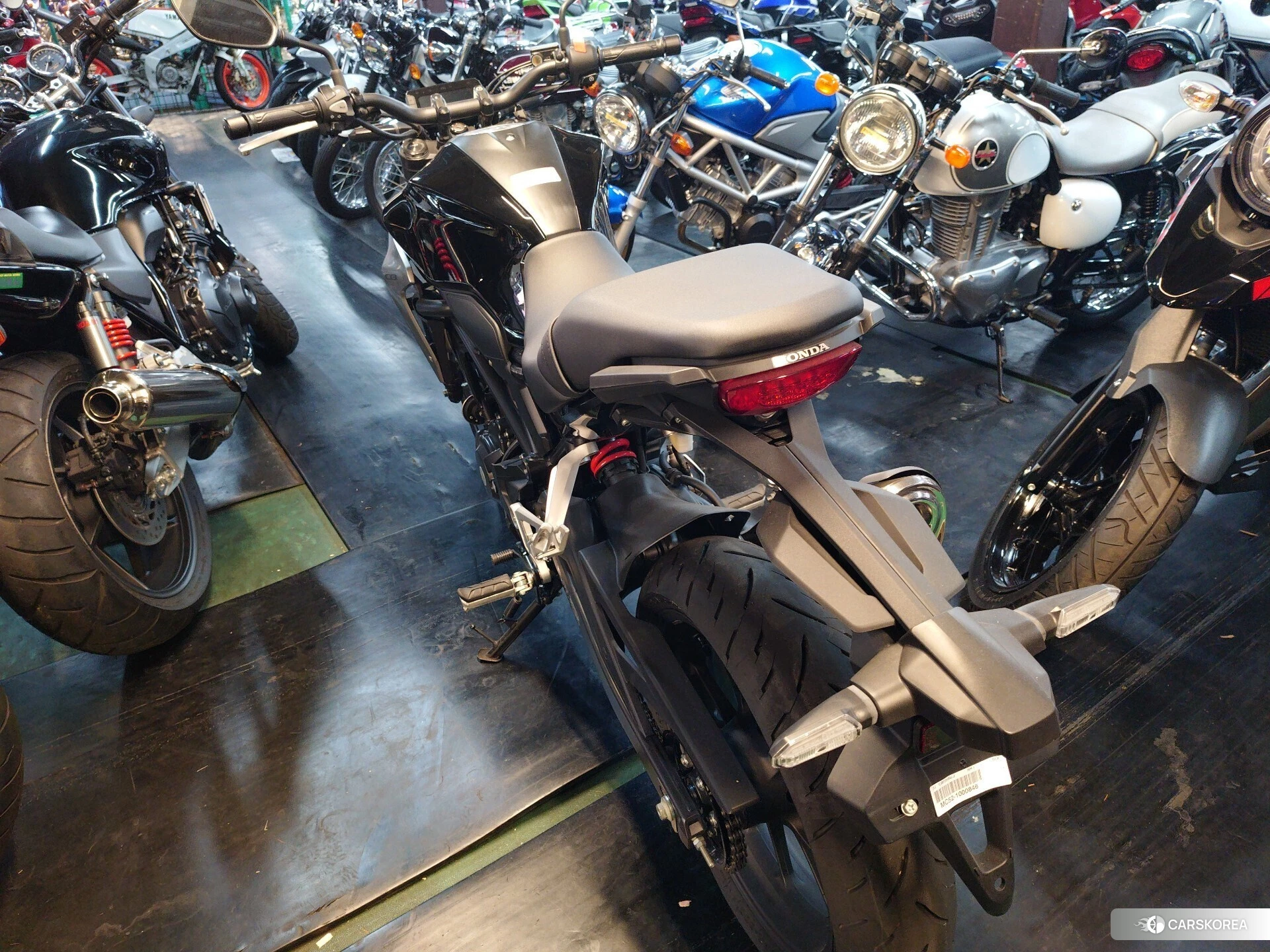 Honda CB250R id 4320420 из Японии 9