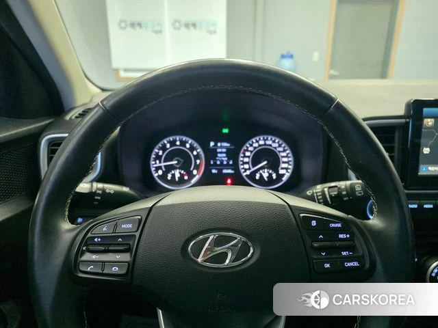 Hyundai Venue id 3936483 из Кореи 17