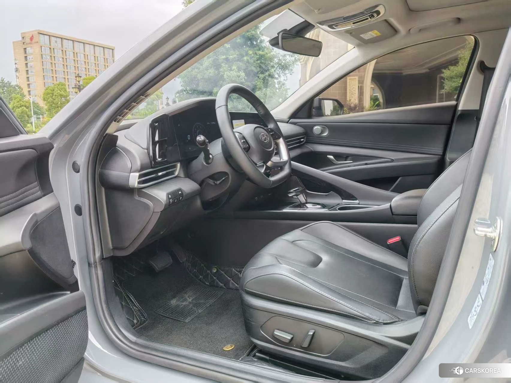 Hyundai Elantra id 4420943 из Китая 9