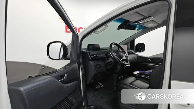 Hyundai Staria id 3915106 из Кореи 19