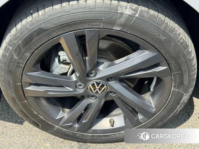 Volkswagen Golf id 4321002 из Китая 16