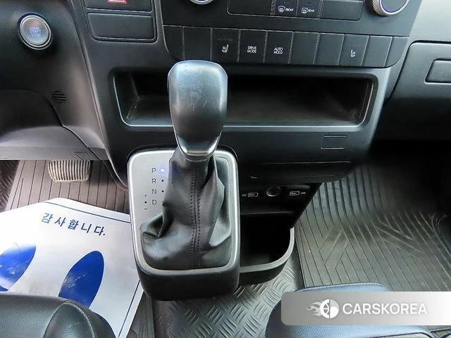 Hyundai Staria id 4947167 из Кореи 18