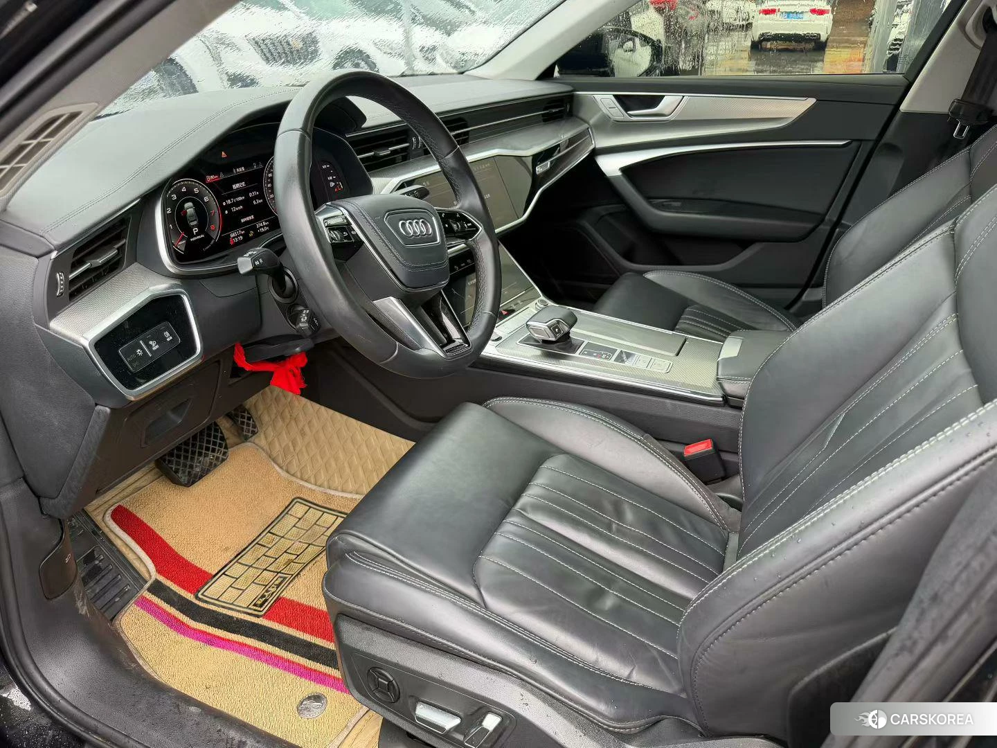 Audi A6L id 4407581 из Китая 9