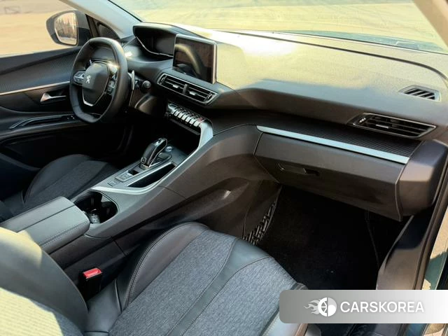 Peugeot 5008 id 3863691 из Китая 30
