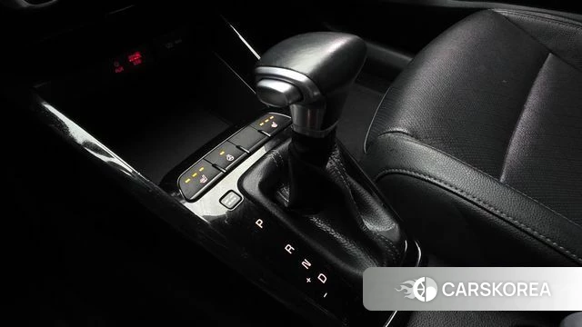 Kia Stonic id 4850009 из Кореи 19