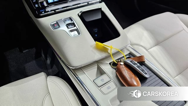 Hyundai The New Grandeur IG id 4501175 из Кореи 30