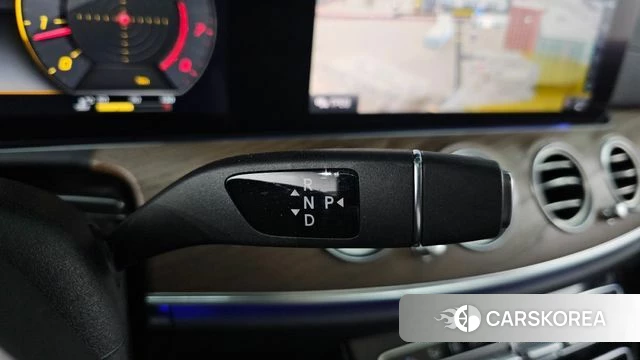 Mercedes-Benz E-Class W213 id 3879709 из Кореи 19