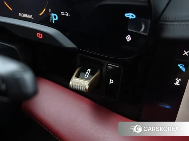 Porsche Taycan id 2925358 из Кореи 19