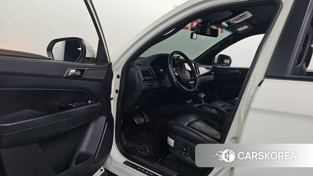 Ssangyong The New Rexton Sports Cannes id 4731362 из Кореи 32