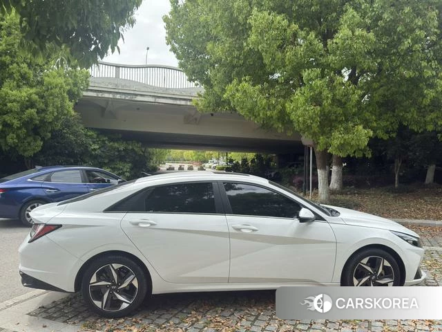 Hyundai Elantra id 4241123 из Китая 15