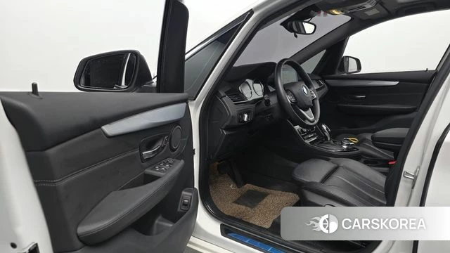 BMW 2 Series Active Tourer (F45) id 4446540 из Кореи 31