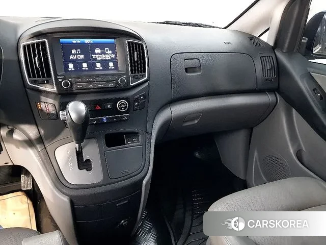 Hyundai The New Grand Starex id 3493820 из Кореи 19