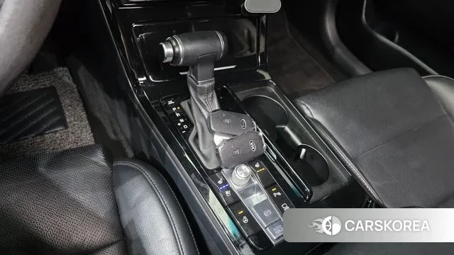 Kia K7 Premier id 3329998 из Кореи 19