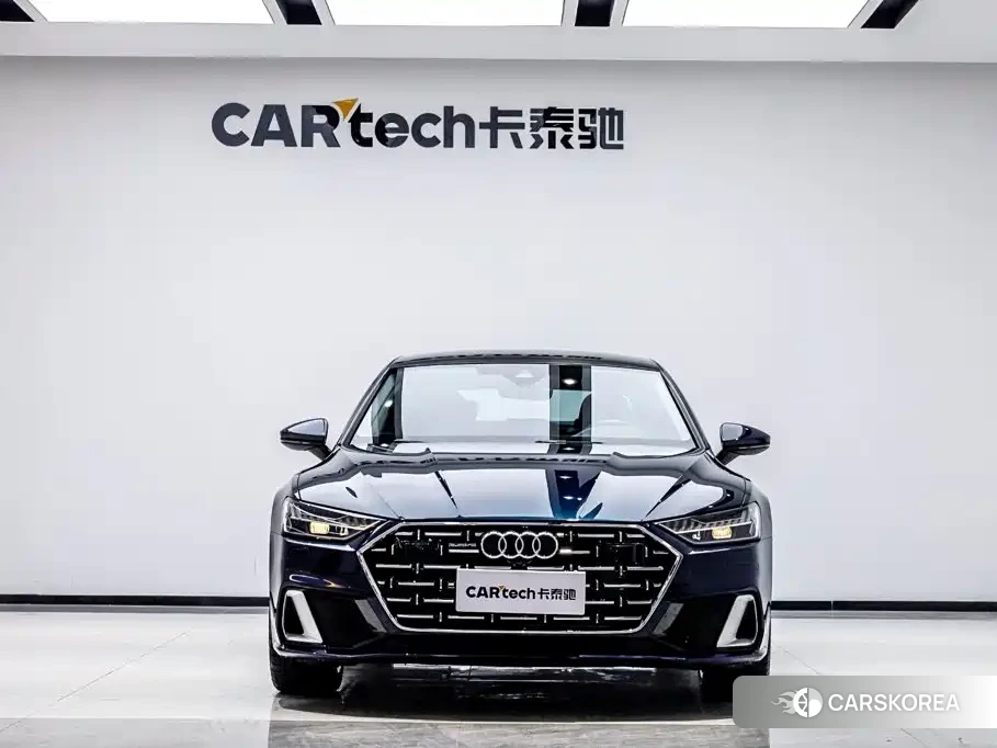 Audi A7L id 4649227 из Китая 34
