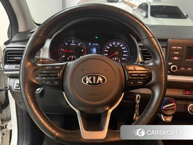Kia Stonic id 4511740 из Кореи 17