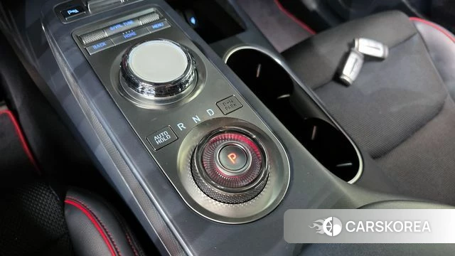 Genesis GV70 id 4410125 из Кореи 32