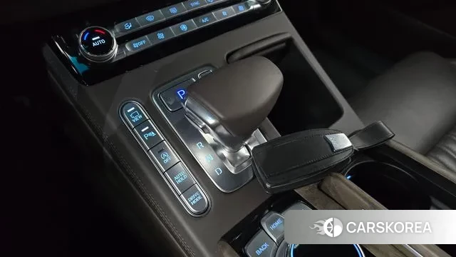 Genesis G90 id 3526160 из Кореи 19