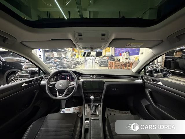 Volkswagen Magotan id 4313309 из Китая 9