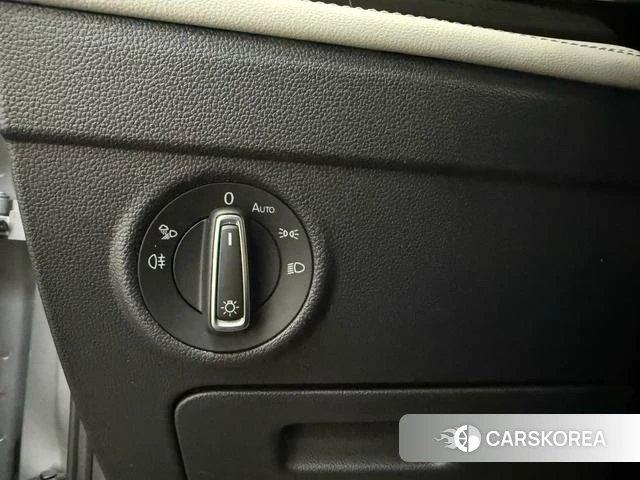 Volkswagen Tiguan L id 4307670 из Китая 24