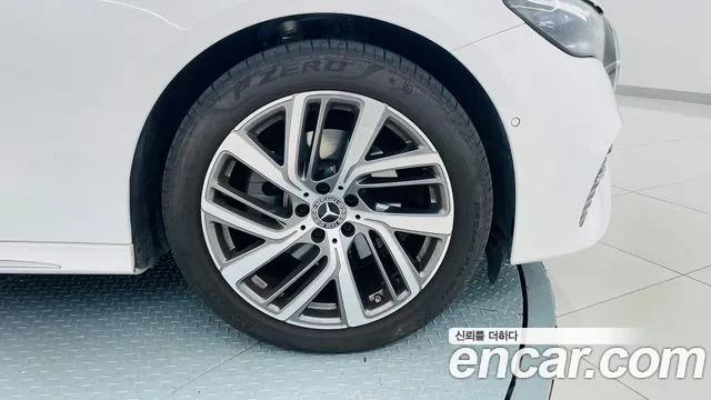 Mercedes-Benz E-Class W214 id 2810595 из Кореи 19