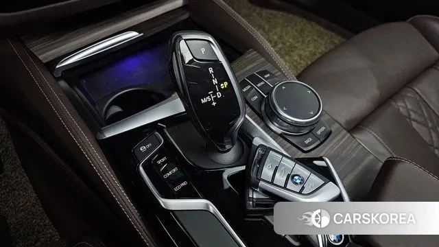 BMW 5 Series (G30) id 3563239 из Кореи 19