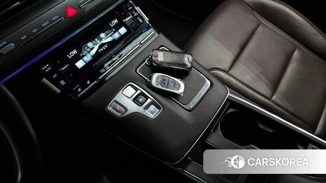 Hyundai The New Grandeur IG id 4542208 из Кореи 19