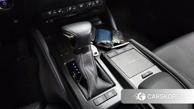 Lexus ES300h 7th generation id 3607475 из Кореи 19