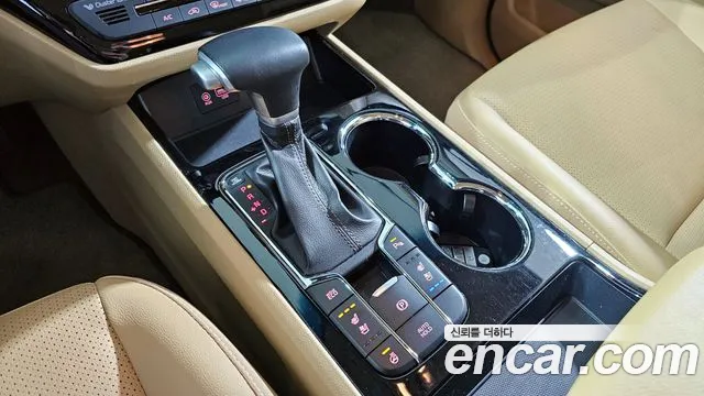 Kia The New Carnival id 2396936 из Кореи 19