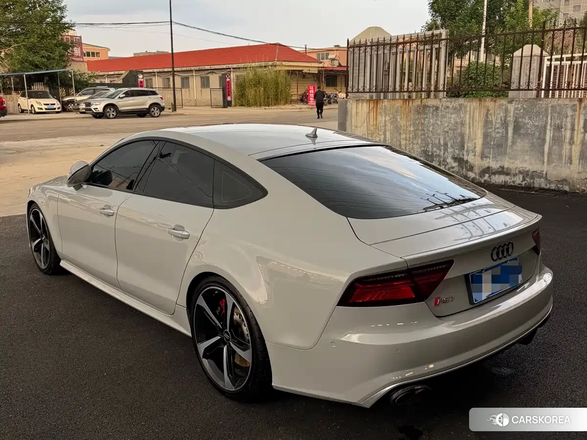 Audi A7 id 4546612 из Китая 9
