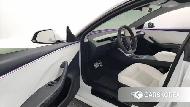 Tesla Model 3 id 4578837 из Кореи 35