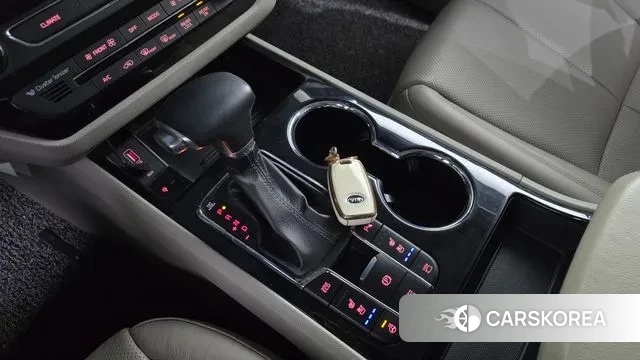 Kia The New Carnival id 3593381 из Кореи 19