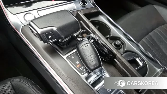 Audi A6 (C8) id 2885970 из Кореи 19