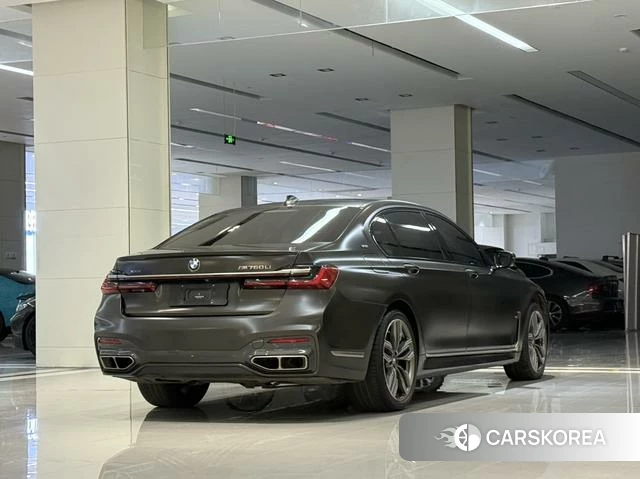 BMW 7 series id 4242303 из Китая 17