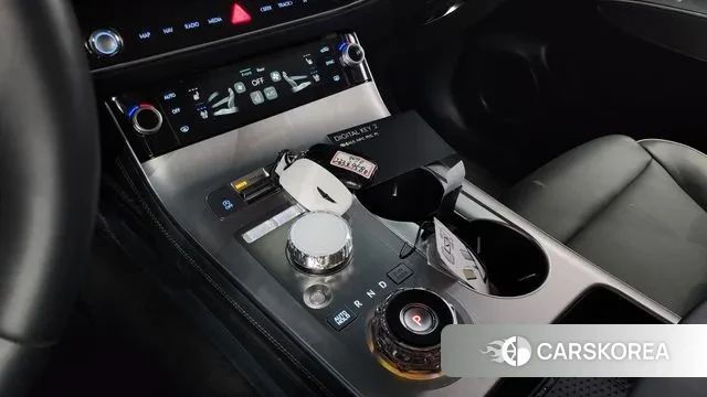 Genesis GV70 id 3523185 из Кореи 19