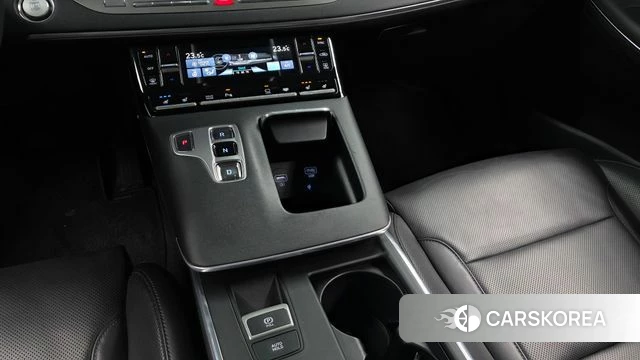 Hyundai The New Grandeur IG Hybrid id 3915333 из Кореи 19