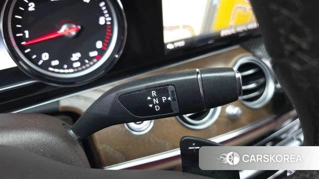 Mercedes-Benz E-Class W213 id 4520131 из Кореи 29